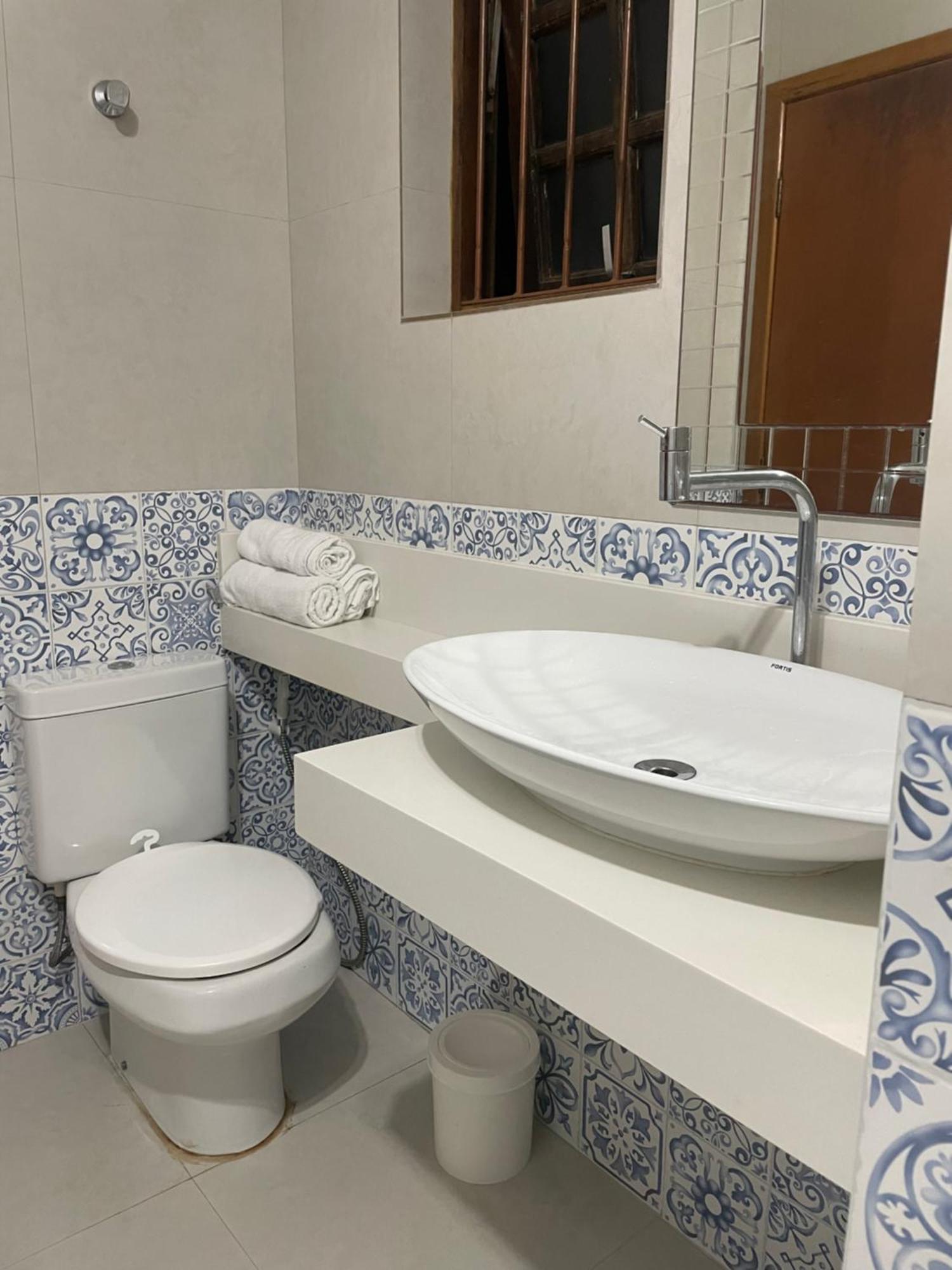 Pousada Chilli Brasil Ubatuba Bagian luar foto